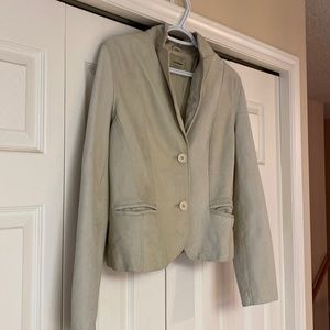White vintage leather blazer/jacket.